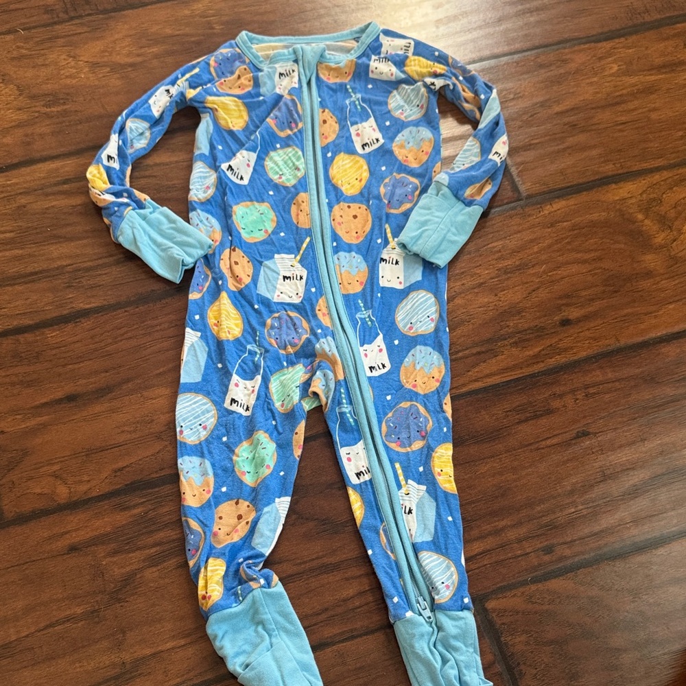 Little sleepies cookies and milk sleeper 6-12 months